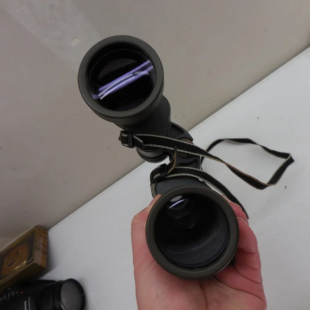 Minolta Standard Zoom Binoculars 8x-20x50 with Case and Caps Black 3.1 at 20x